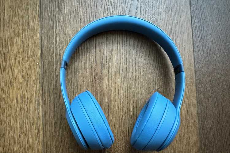 Beats Solo 4