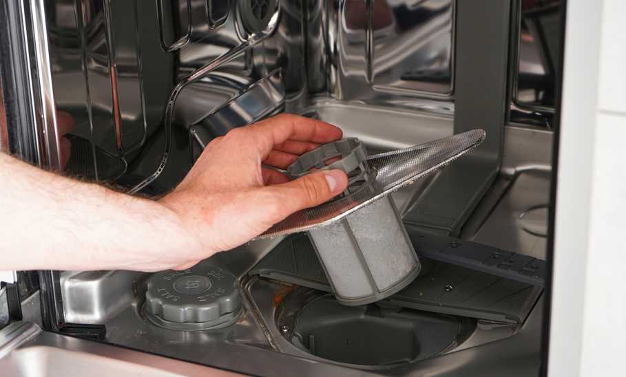 Clean a Dishwasher