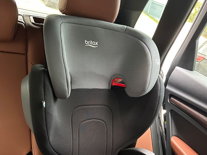 Britax Skyline 2-Stage Belt-Positioning Booster Car Seat