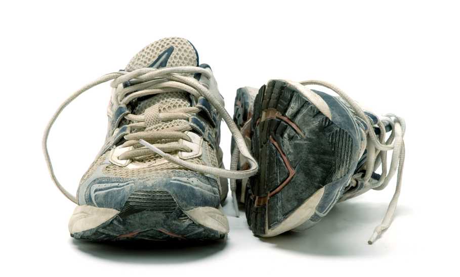 when to replace running shoes